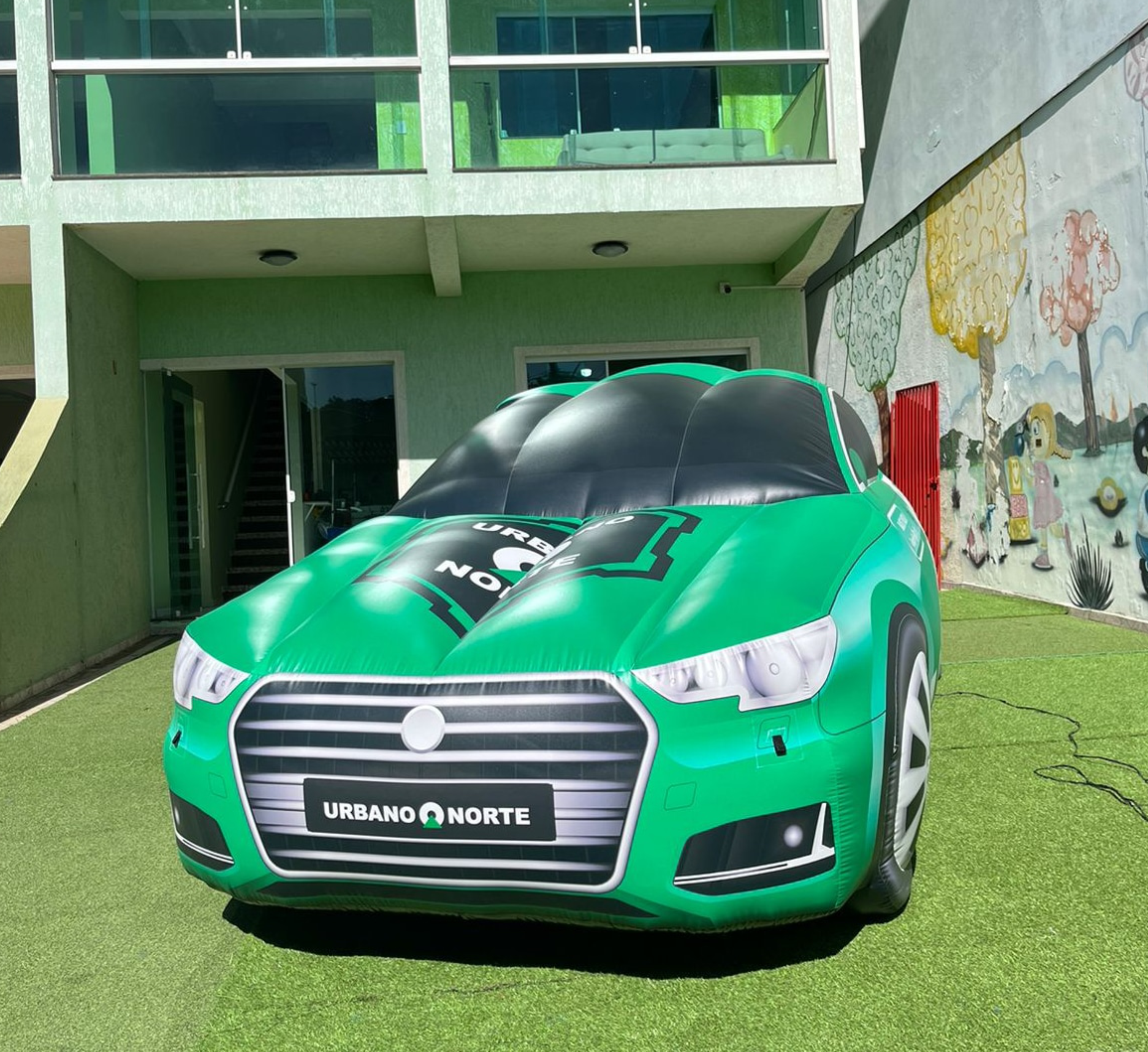 Carro replica inflável 5 metros