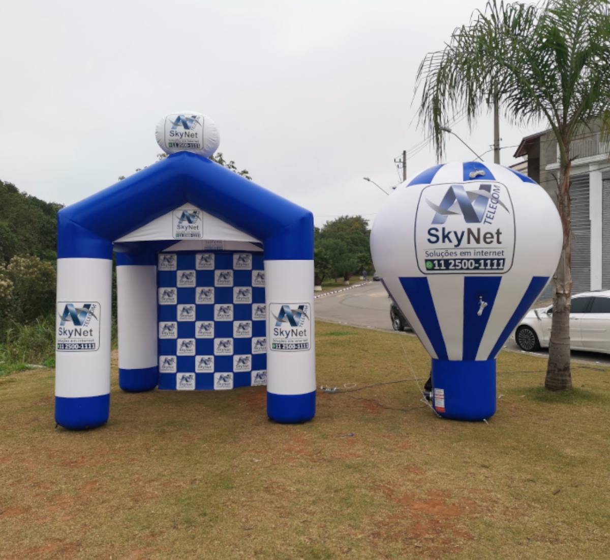 Kit inflavel Tenda casinha 4x4 + Balão 4 metros 