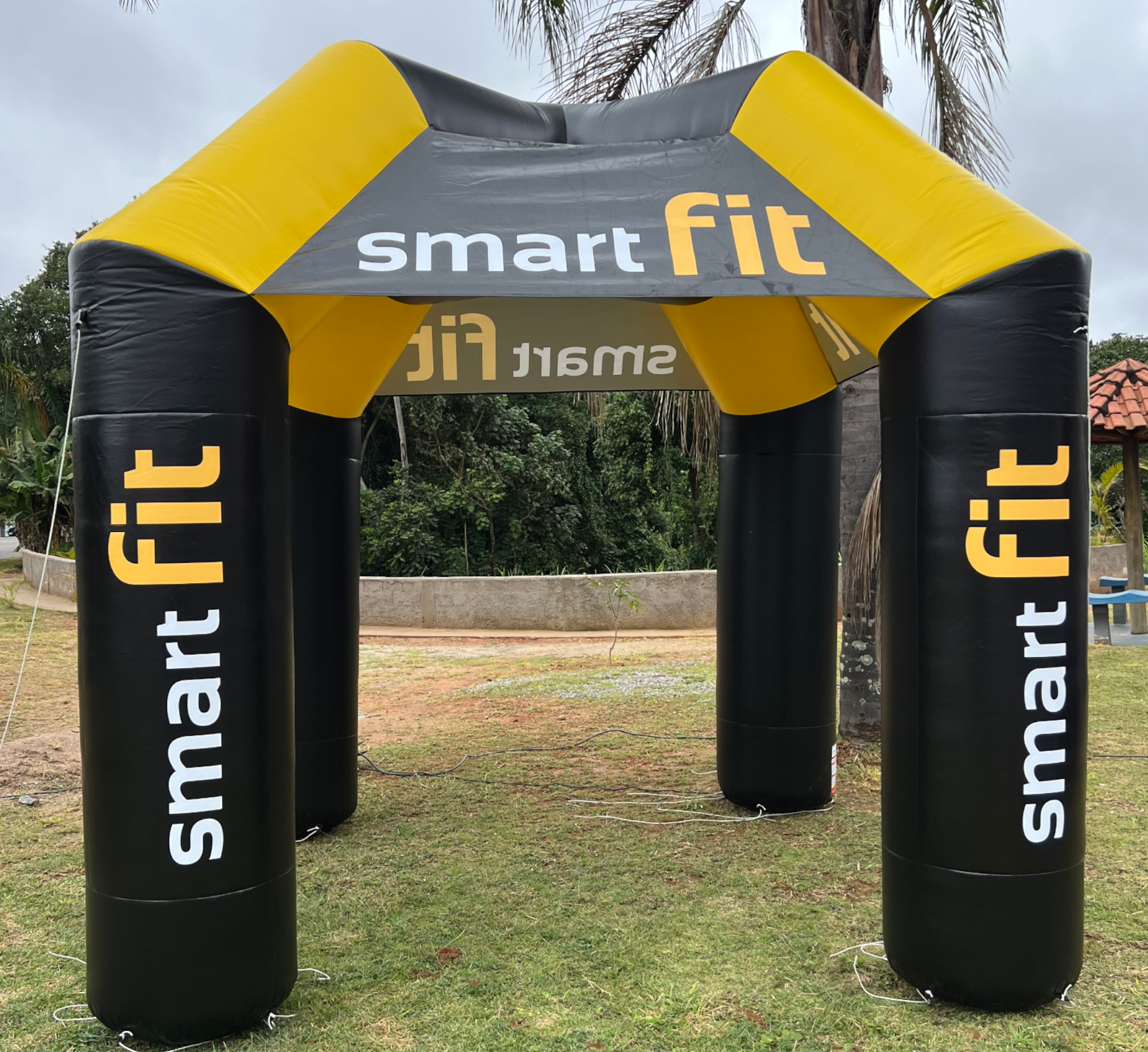 Tenda inflável aranha 2.5 x 2.5